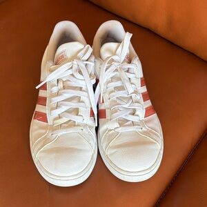 adidas White Trainers with Pink Stripe Accents
